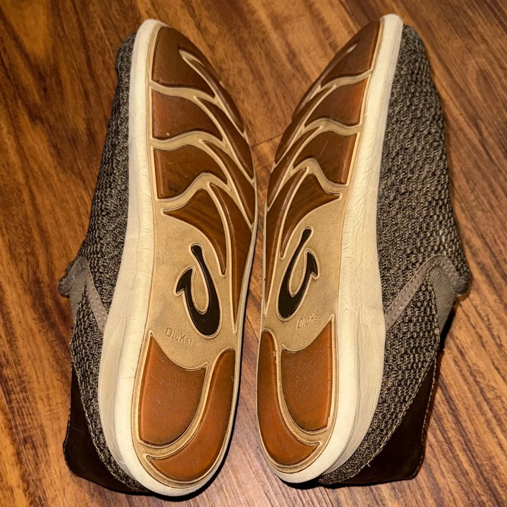 OluKai Textured Brown Slip-On Loafers